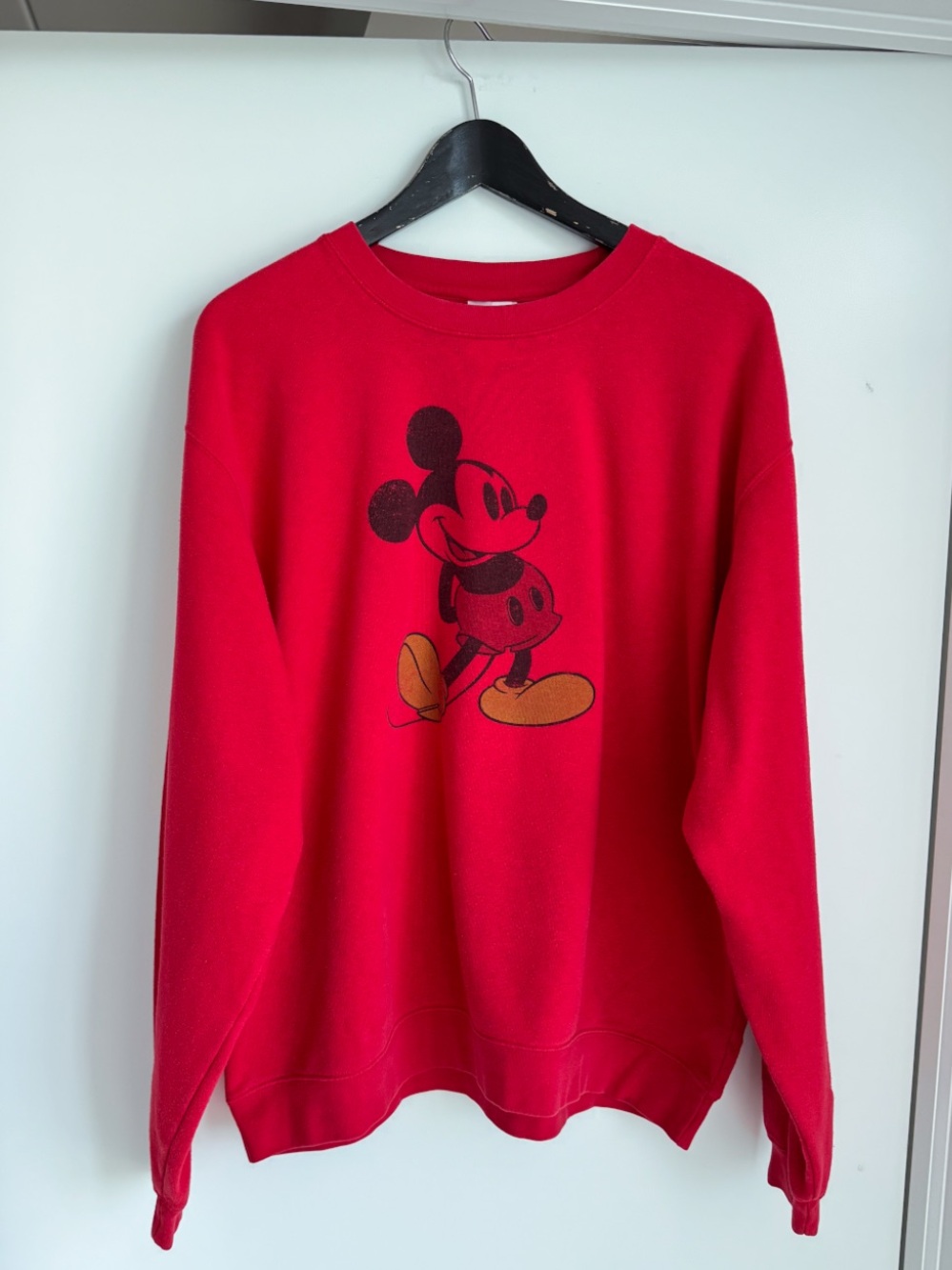 Vintage Disney Store Mickey Mouse Crewneck Sweatshirt Red Large Distressed Faded